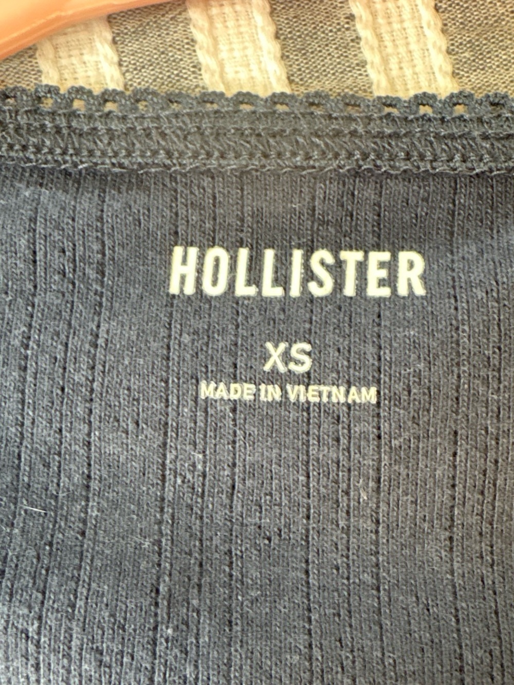Hollister Navy Rib-Knit Square Neck Tank - Picture 3 of 4